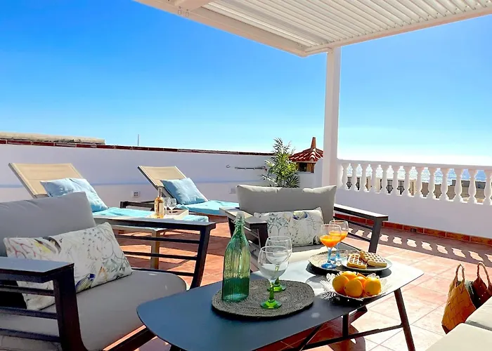 Romantica Ocean Retreat דירה