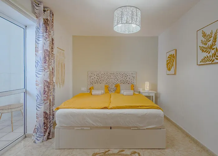 Romantica Ocean Retreat דירה