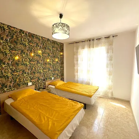 Romantica Ocean Retreat 아파트